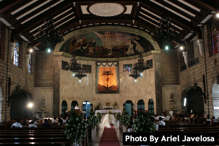 Santuario de Santo Cristo| Metro Manila Wedding Catholic Churches | Kasal.com - The Philippine Wedding Planning Guide