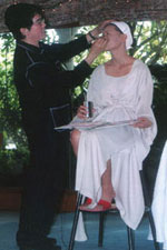 Fanny Serrano wielded his brushes and treated the fair-goers to a special demonstration  on a lasting bridal make-up