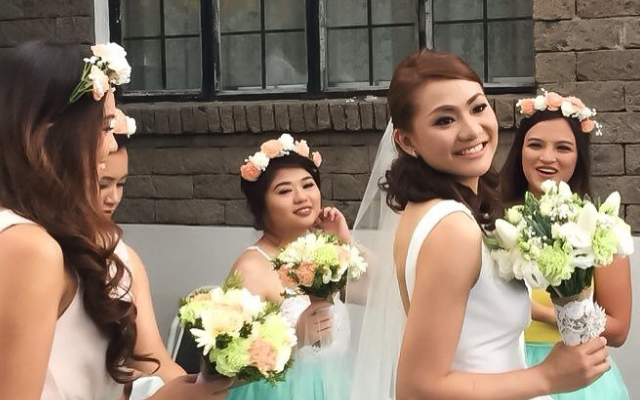 hg studio bride and entourage