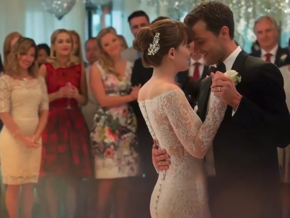 Anastasia steele wedding gown sale