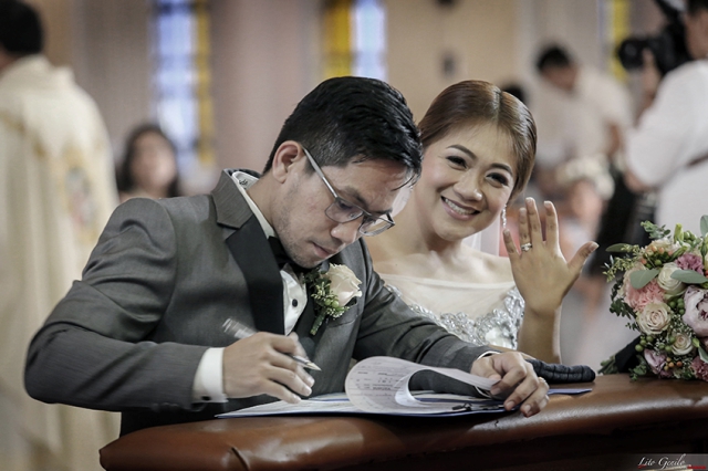 ronell marianne tagaytay wedding