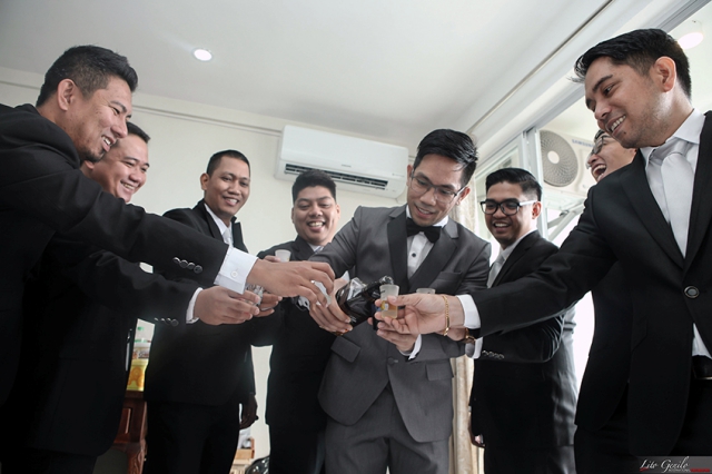 ronell marianne tagaytay wedding