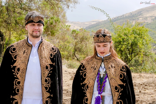 coleen and billy in ethiopia with smart shot studio