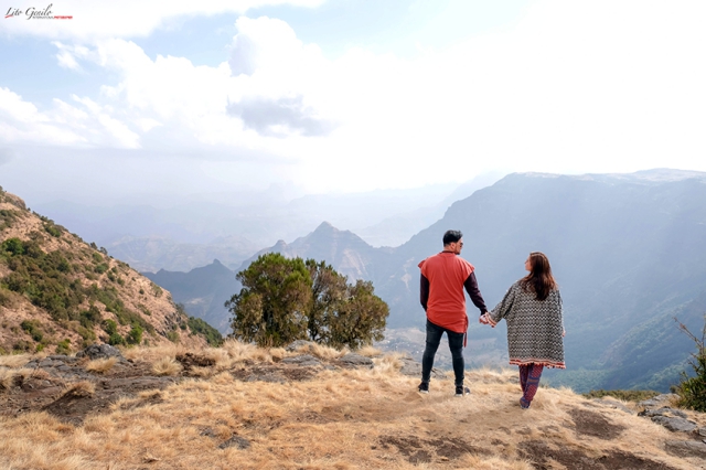 coleen and billy in ethiopia with smart shot studio