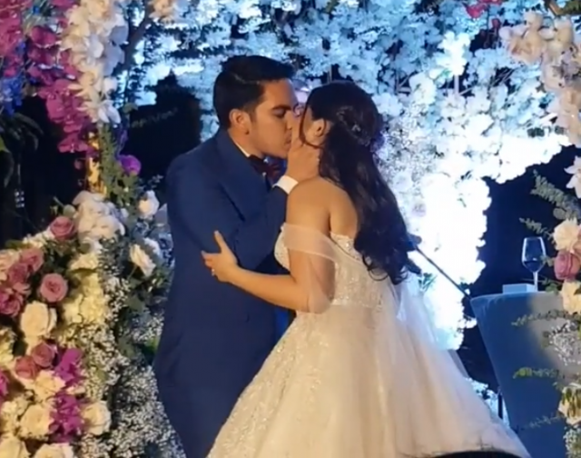 moira dela torre wedding