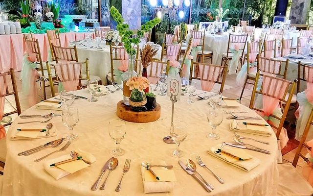 How to Make Your Wedding Instagrammable gazebo royale